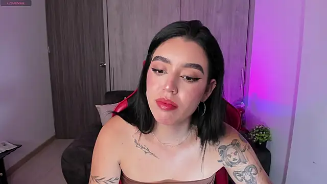 Snapshot of zoee_jackson chatting on 01.08.26 zoee jackson online show from 01.08.26