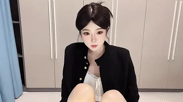 Q-ing online show from 11.09.25