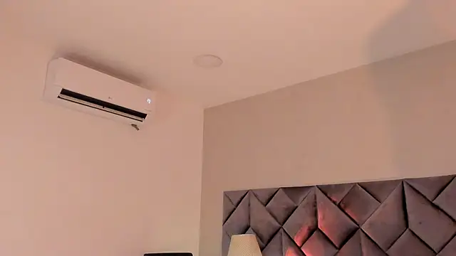 Luisa0110 online show from 05.28.26