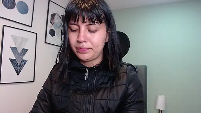 amy adams1 online show from 10.22.25