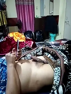 Snapshot of Spgaarya chatting on 02.26.25 Spgaarya online show from 02.26.25