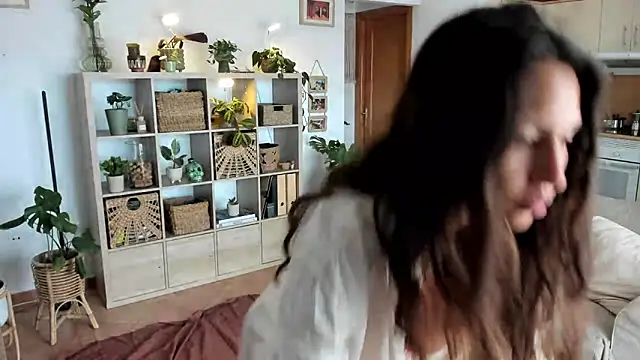 Snapshot of desertd2310 chatting on 01.18.25 desertd2310 online show from 01.18.25