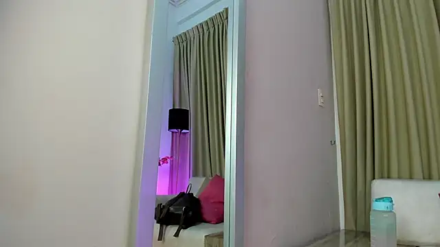 SabrinaWarrenn online show from 02.03.25