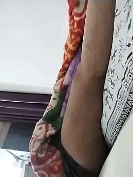 Snapshot of sarti0408 chatting on 03.22.25 sarti0408 online show from 03.22.25