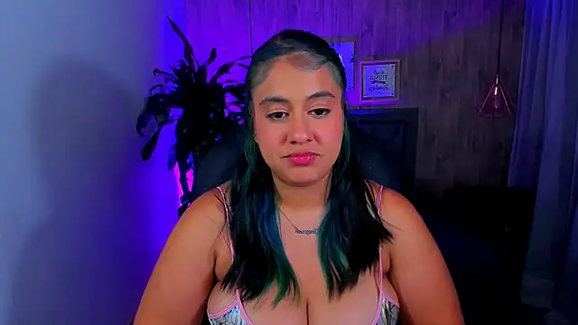 Xisu  online show from 01.18.25