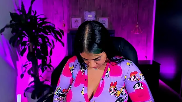 Xisu  online show from 02.19.25