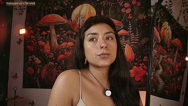 Snapshot of 6Briela9_ chatting on 04.28.26 6Briela9 online show from 04.28.26