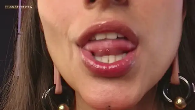 6Briela9  online show from 07.03.26