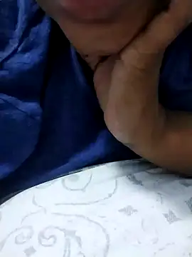 Snapshot of Bustyslave48 chatting on 02.12.26 Bustyslave48 online show from 02.12.26