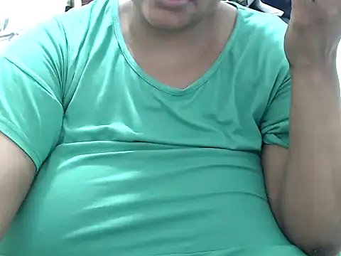 Snapshot of Bustyslave48 chatting on 03.02.26 Bustyslave48 online show from 03.02.26