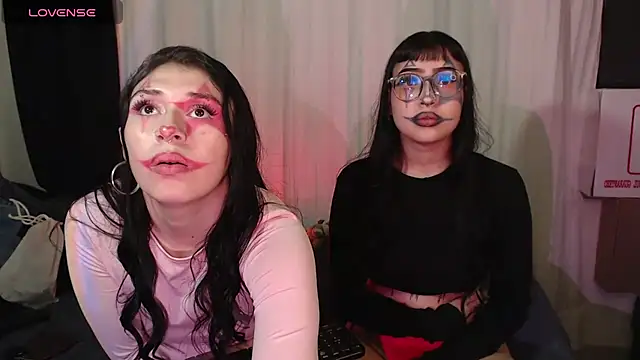 Cintya Kros online show from 10.24.25