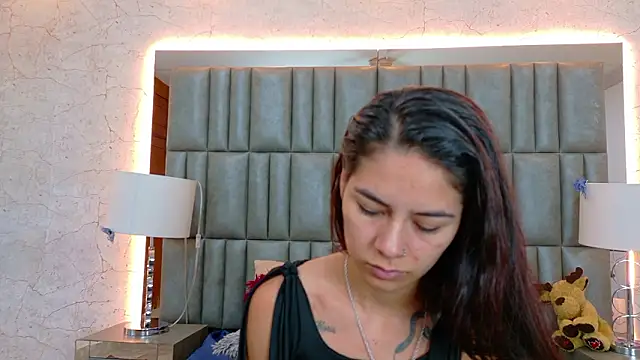 NicoleEsposito online show from 01.16.26