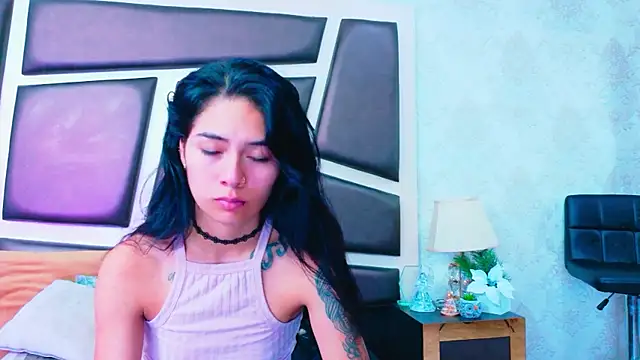 NicoleEsposito online show from 06.15.26