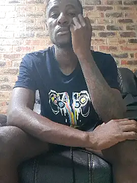 Snapshot of Dickmatzed101 chatting on 03.05.25 Dickmatzed101 online show from 03.05.25