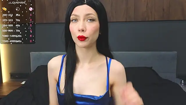 Snapshot of Rainaslater chatting on 03.09.25 Rainaslater online show from 03.09.25