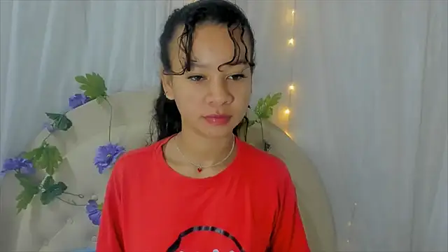 Snapshot of brithany_rousee chatting on 12.30.24 brithany rousee online show from 12.30.24