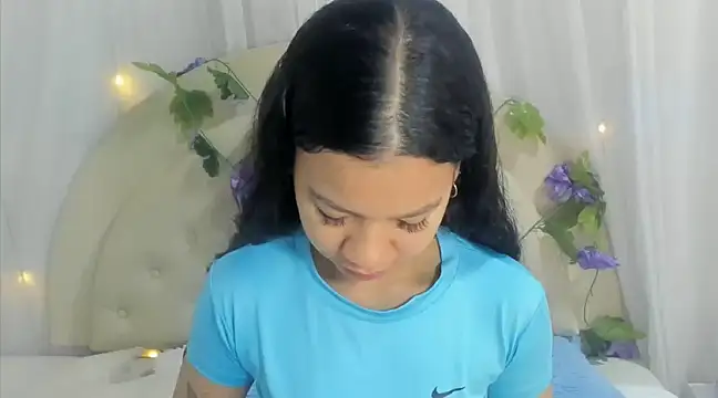 Snapshot of brithany_rousee chatting on 01.07.25 brithany rousee online show from 01.07.25