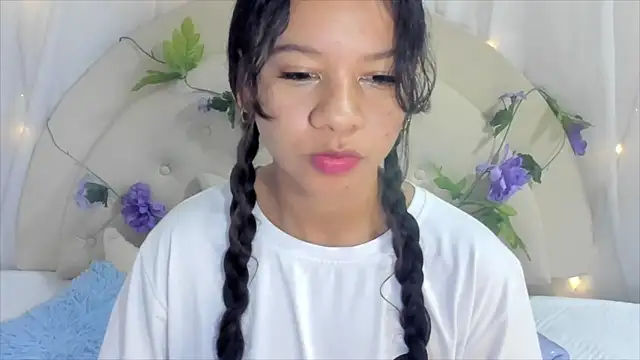 Snapshot of brithany_rousee chatting on 01.23.25 brithany rousee online show from 01.23.25