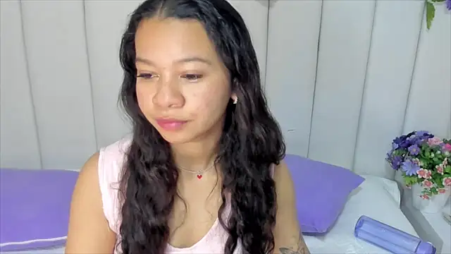 Snapshot of brithany_rousee chatting on 02.13.25 brithany rousee online show from 02.13.25