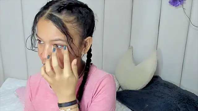 Snapshot of brithany_rousee chatting on 02.20.25 brithany rousee online show from 02.20.25