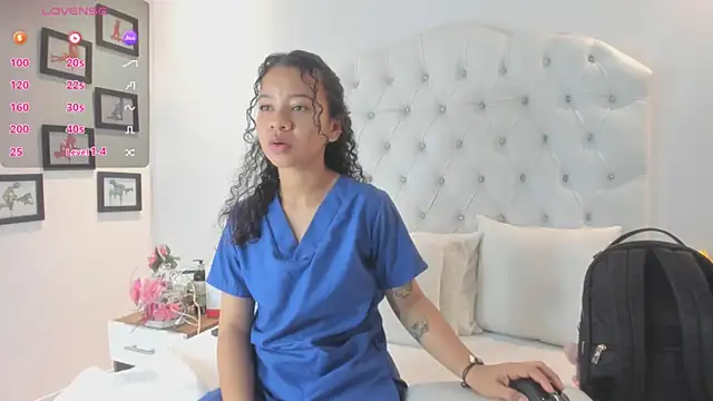 Snapshot of brithany_rousee chatting on 10.23.25 brithany rousee online show from 10.23.25