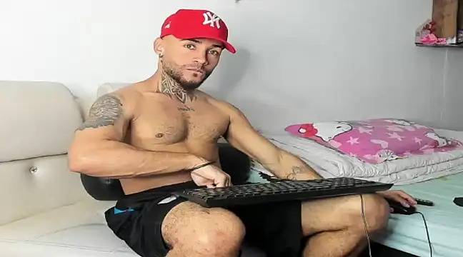 BruceNixon online show from 01.08.25