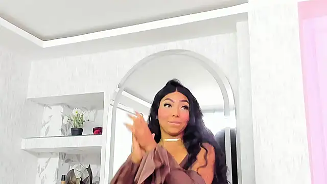 HaileeRoberts online show from 12.01.25