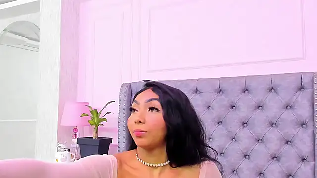 HaileeRoberts online show from 02.01.26