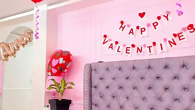 HaileeRoberts online show from 02.13.26