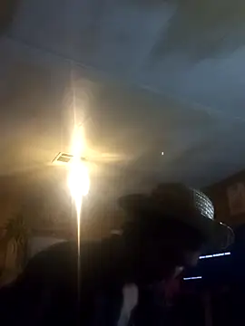 luke thighwalker2469 online show from 12.22.24