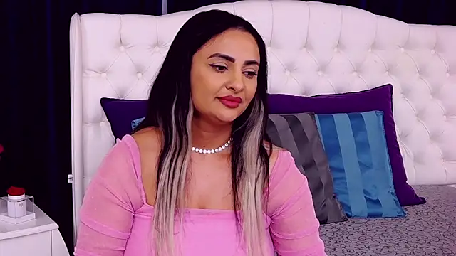 MayaJansen online show from 02.04.25