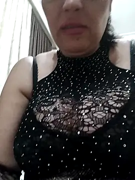 Snapshot of nazii010 chatting on 09.27.25 nazii010 online show from 09.27.25