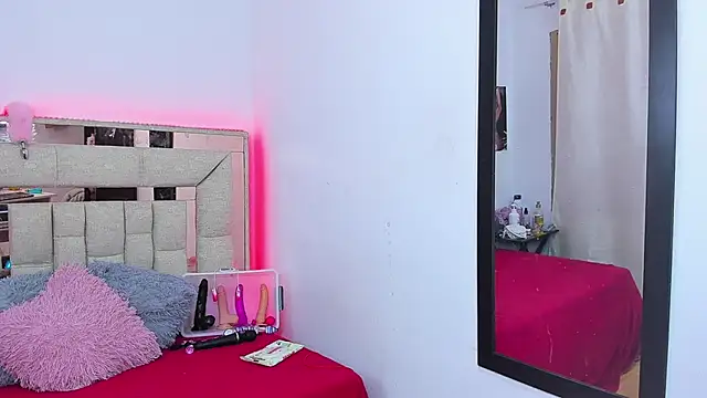 melody bonnet online show from 10.22.25