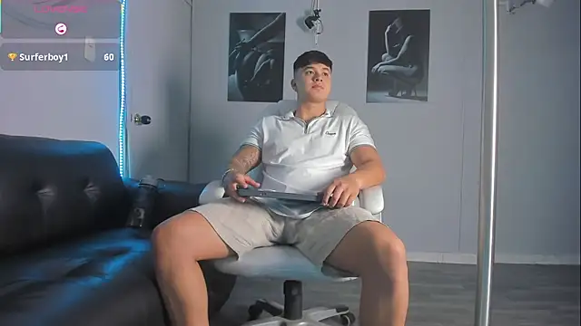 Cristopher strong online show from 02.10.26