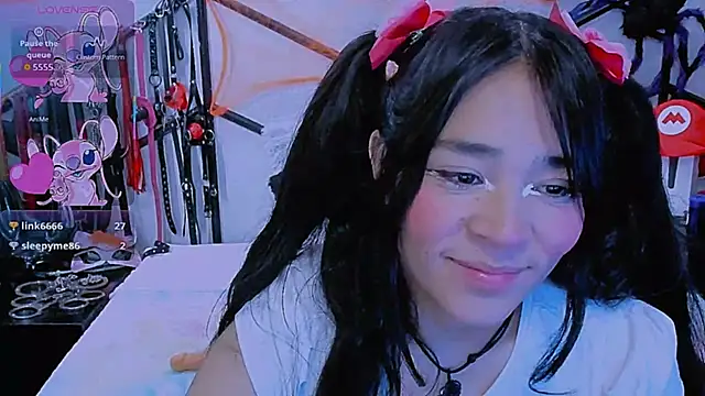 AlanaLuck online show from 10.16.25