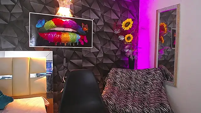 Snapshot of Demitryo chatting on 01.27.25 Demitryo online show from 01.27.25