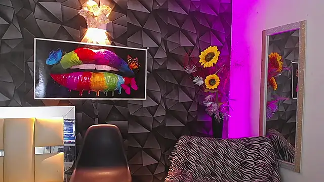 Snapshot of Demitryo chatting on 01.27.25 Demitryo online show from 01.27.25