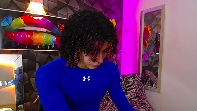 Snapshot of Demitryo chatting on 01.28.25 Demitryo online show from 01.28.25