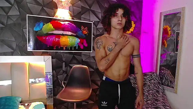 Snapshot of Demitryo chatting on 01.30.25 Demitryo online show from 01.30.25