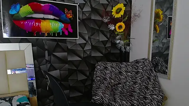 Snapshot of Demitryo chatting on 01.31.25 Demitryo online show from 01.31.25