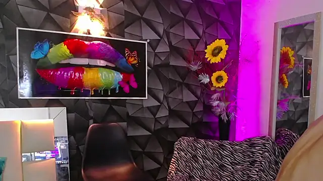 Snapshot of Demitryo chatting on 01.31.25 Demitryo online show from 01.31.25