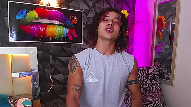 Snapshot of Demitryo chatting on 02.02.25 Demitryo online show from 02.02.25