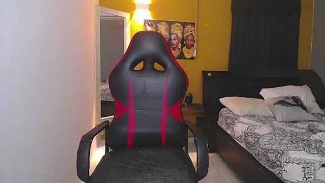 Snapshot of Demitryo chatting on 02.07.25 Demitryo online show from 02.07.25