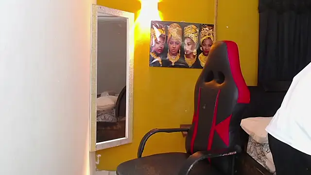 Snapshot of Demitryo chatting on 02.15.25 Demitryo online show from 02.15.25