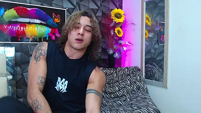 Snapshot of Demitryo chatting on 02.26.25 Demitryo online show from 02.26.25