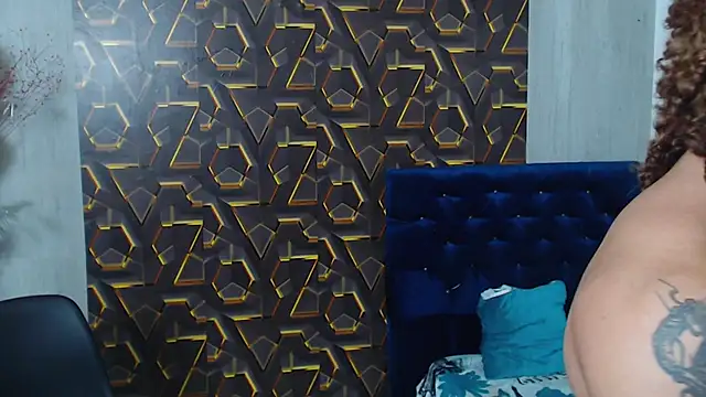 Snapshot of Demitryo chatting on 03.22.25 Demitryo online show from 03.22.25