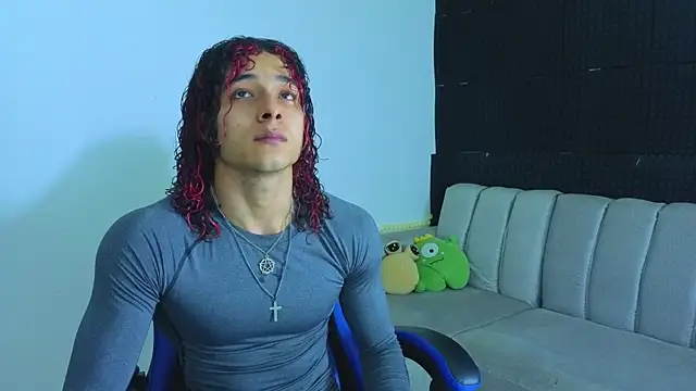 Snapshot of Demitryo chatting on 09.12.25 Demitryo online show from 09.12.25