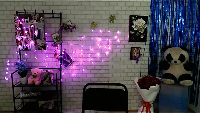 Darina M  online show from 01.25.25