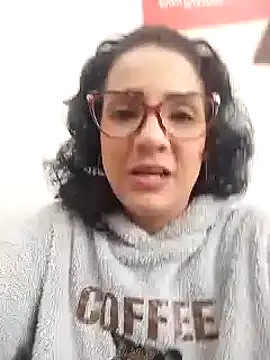 Elliee  online show from 03.11.25