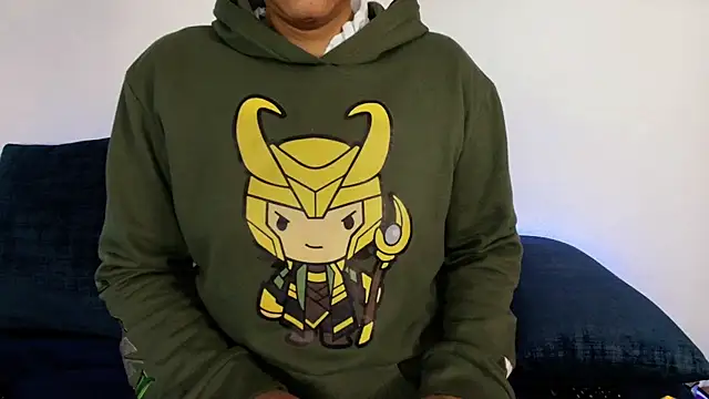 Elliee  online show from 12.05.25